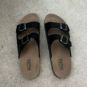 Mudd Sandals